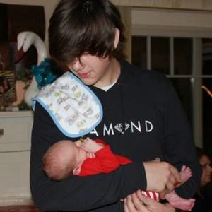 Meet your Posher, Elizabeth